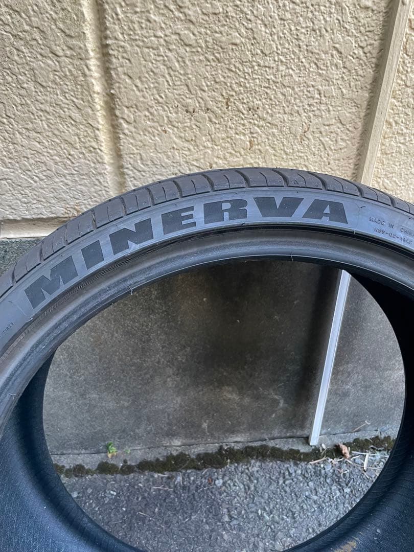 MINERVA RADIAL F205 19インチタイヤ　 215/35r19