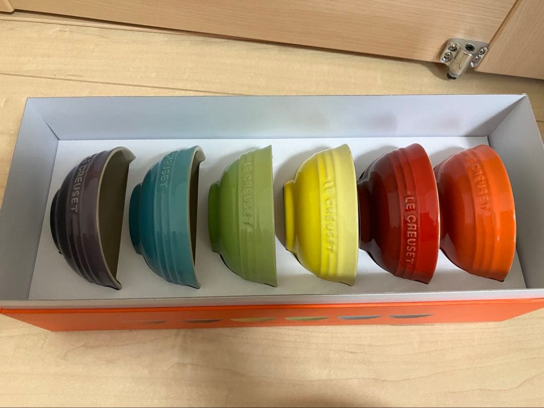 ル・クルーゼ　ミニボウル　6個セット　レインボー　未使用