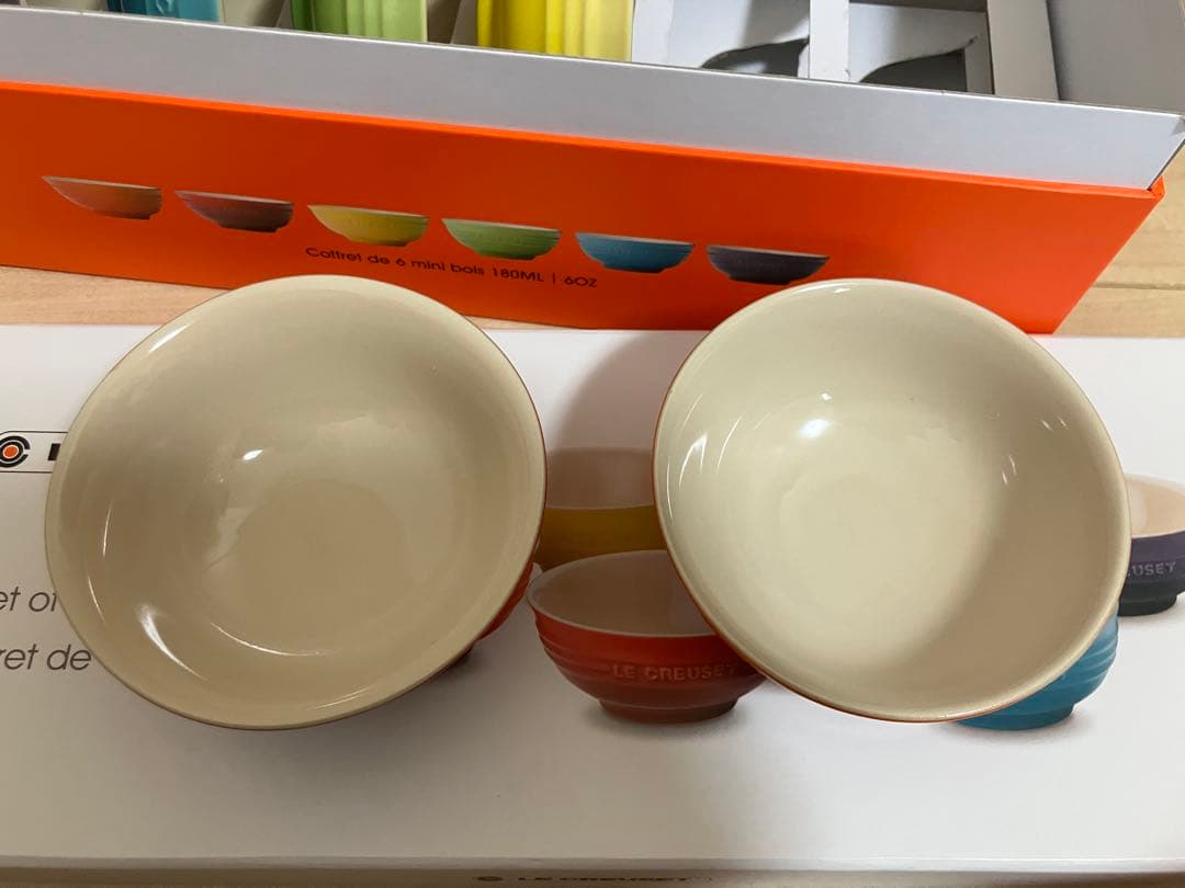 ル・クルーゼ　ミニボウル　6個セット　レインボー　未使用