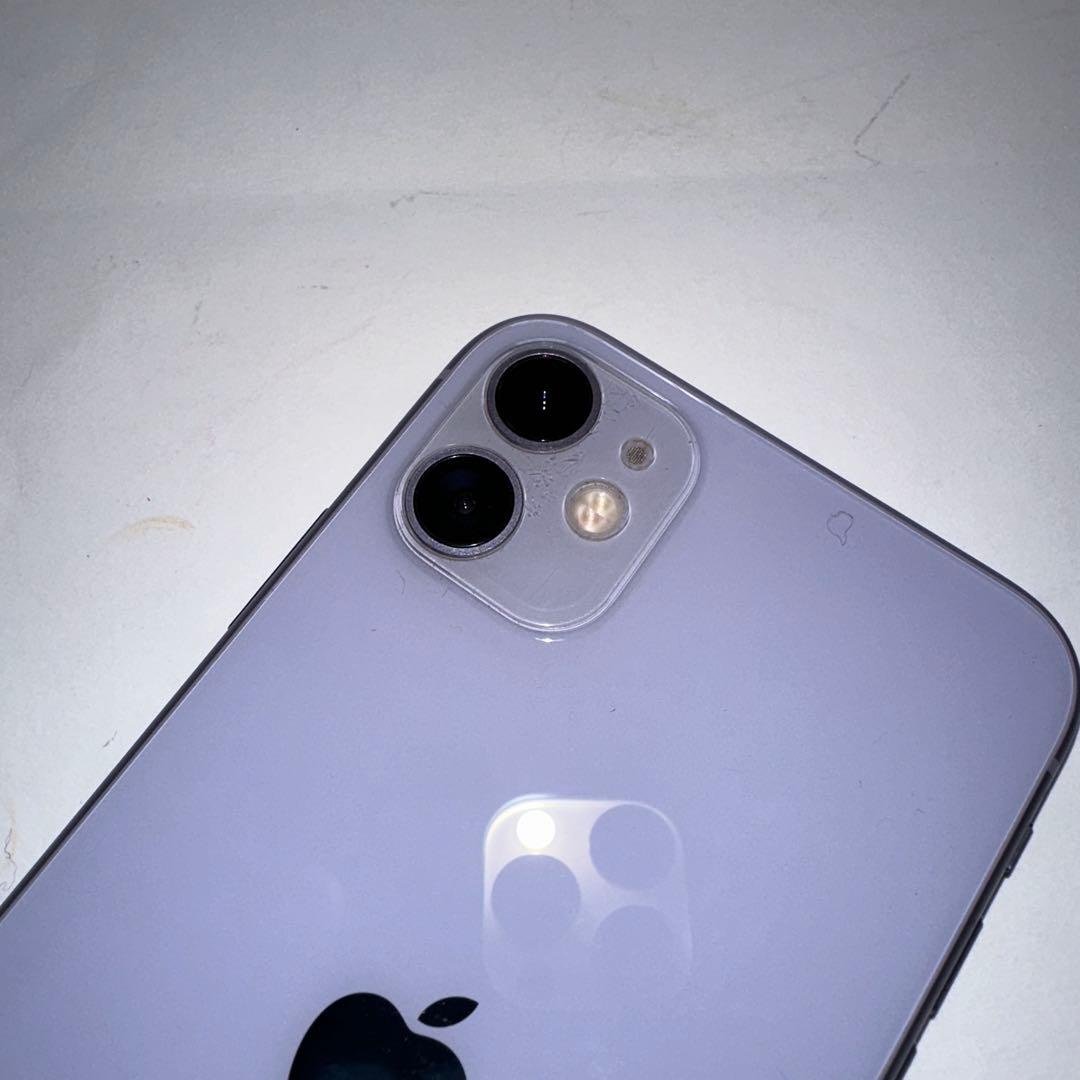 iPhone11 128GB SIMフリー　バッテリー82%