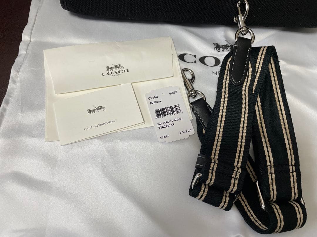 COACH コーチ　カーゴトート　ブラック