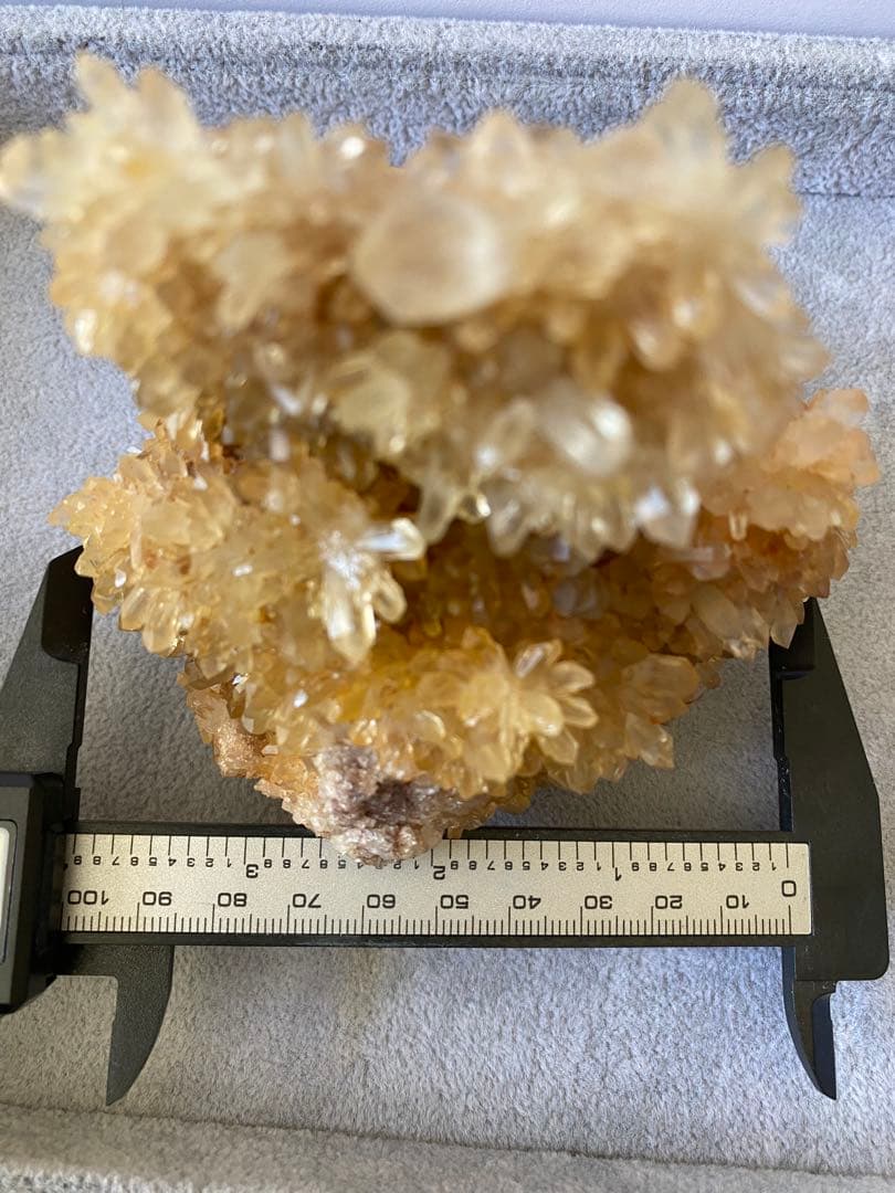 T1014スパングル★特価★シトリンクォーツ　キラキラ原石大きめクラスター