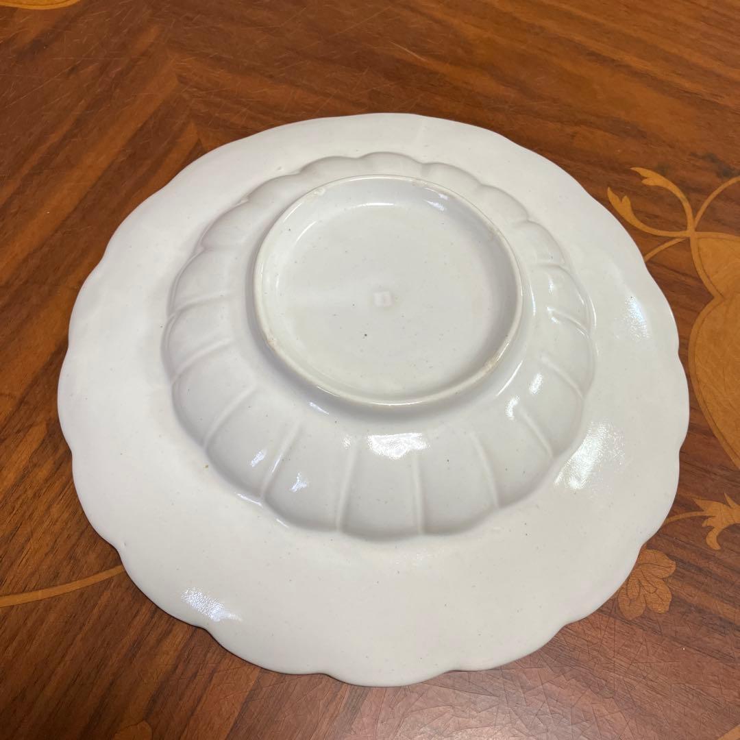 未使用品！安藤雅信 イタリア輪花スープ皿 22㌢ 乳白艶釉