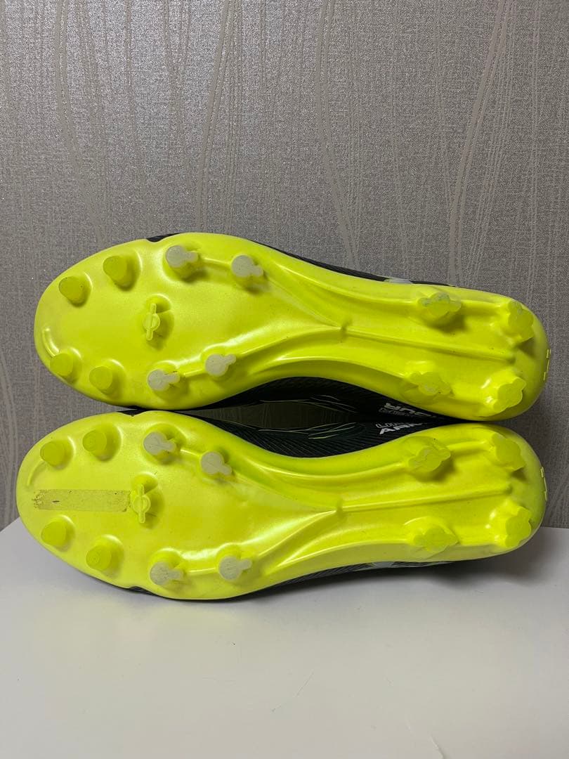 【美品】Under Armour マグネティコ エリート 26㎝