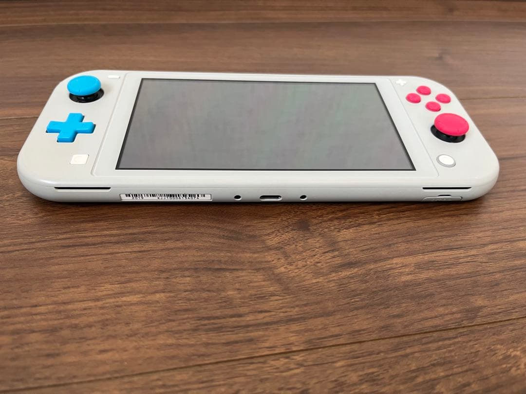 【美品】Nintendo Switch Lite限定 &ポケモンソフト他オマケ