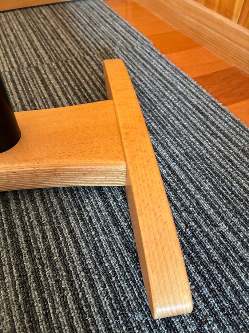 バランスシナジー　スクエア　腰痛対策椅子