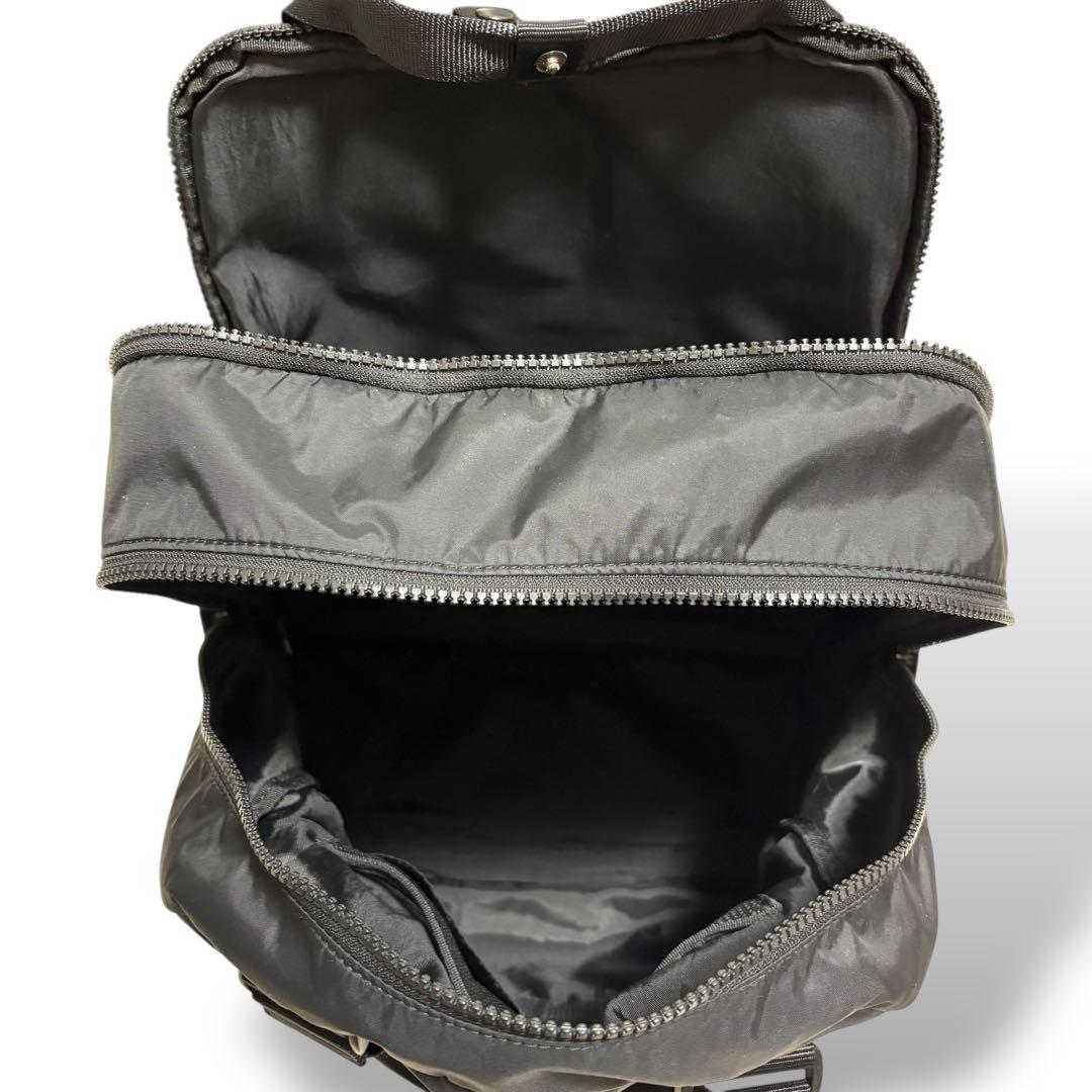 美品　agnes b アニエスベー　バックパック　リュック　ユニセックス　A4可