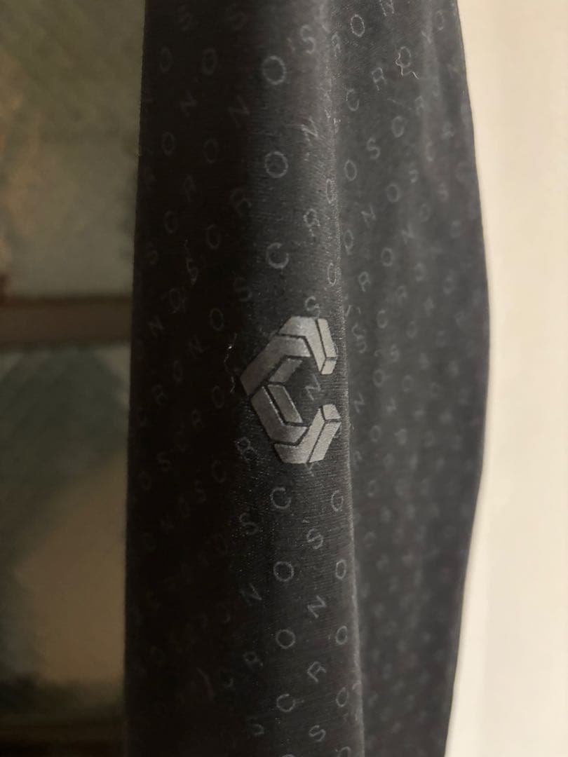 【美品】CRONOS クロノス 黒 ドット柄 長袖シャツ