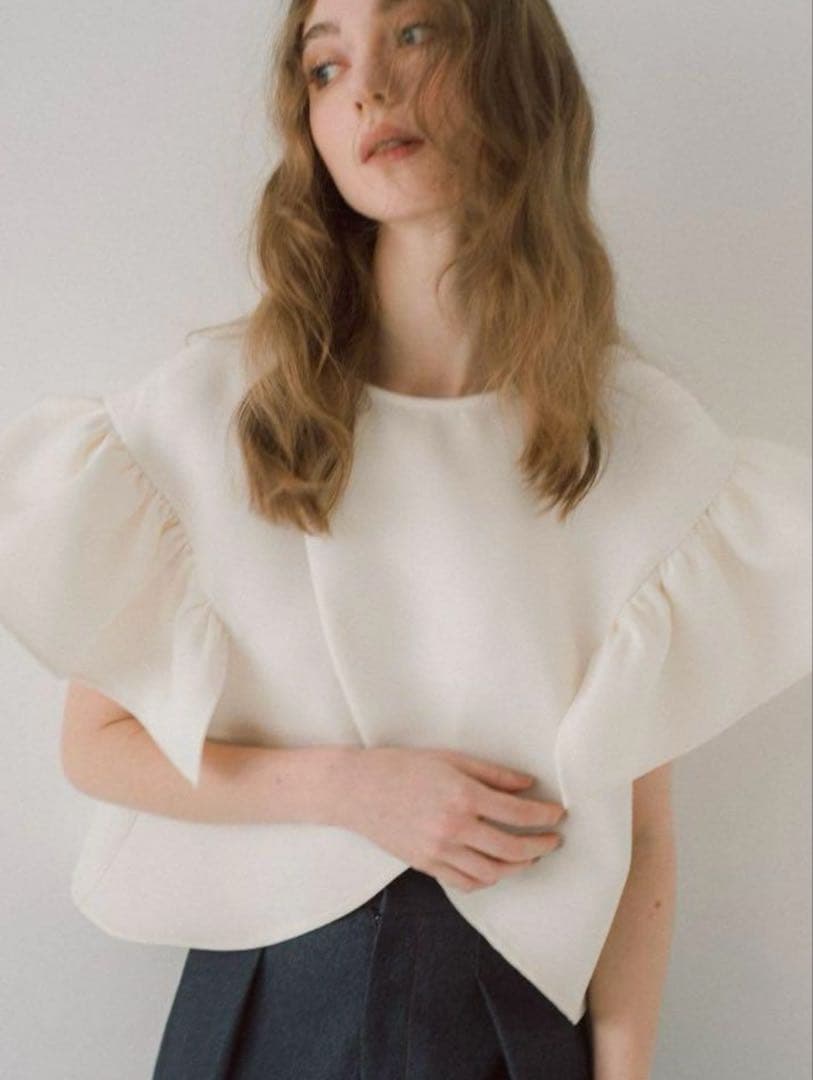 未使用　メゾンドドルチェ◆フィオーレトップス