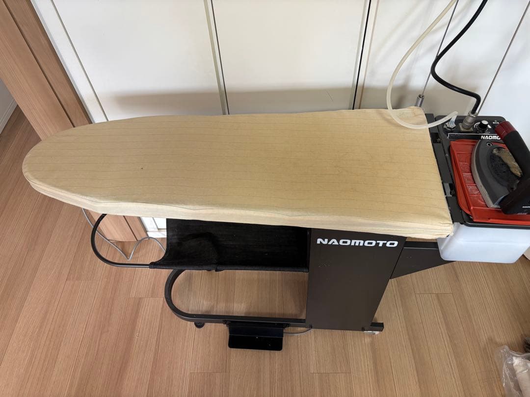Q-ing/FB-8Sアイロン ナオモト スチーム バキューム