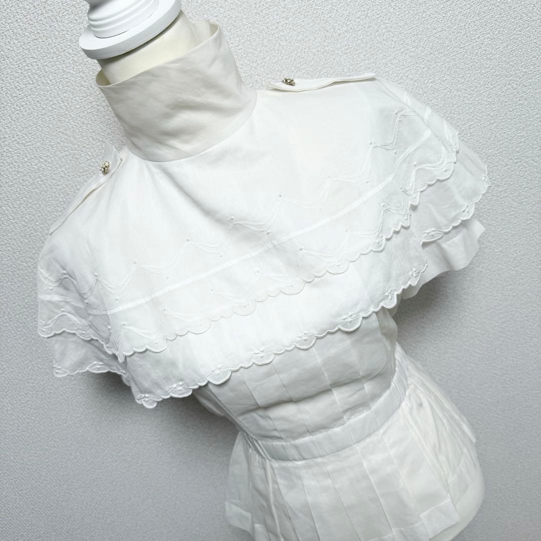 CHANEL ケープカラー カメリアボタン エンブロイダリーフリルブラウス