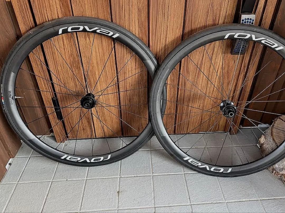 Roval alpinist clx1 タイヤ、ホイールバック付き　【値下不可】