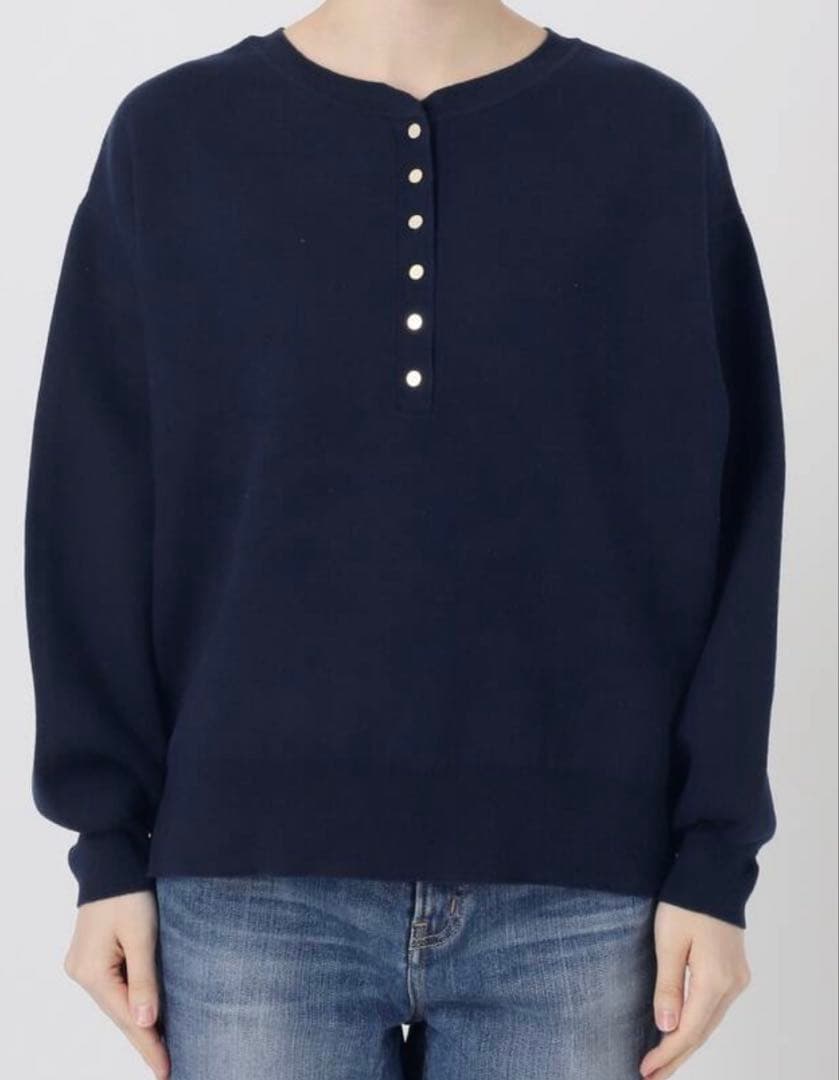 スピックアンドスパン メタルボタンヘンリーネックニット 新品未使用