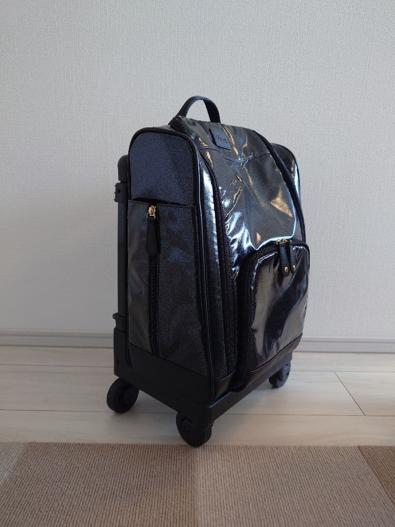 ★美品★SWANY キャリーバッグ　ブラックに近い濃紺　４輪ストッパー付