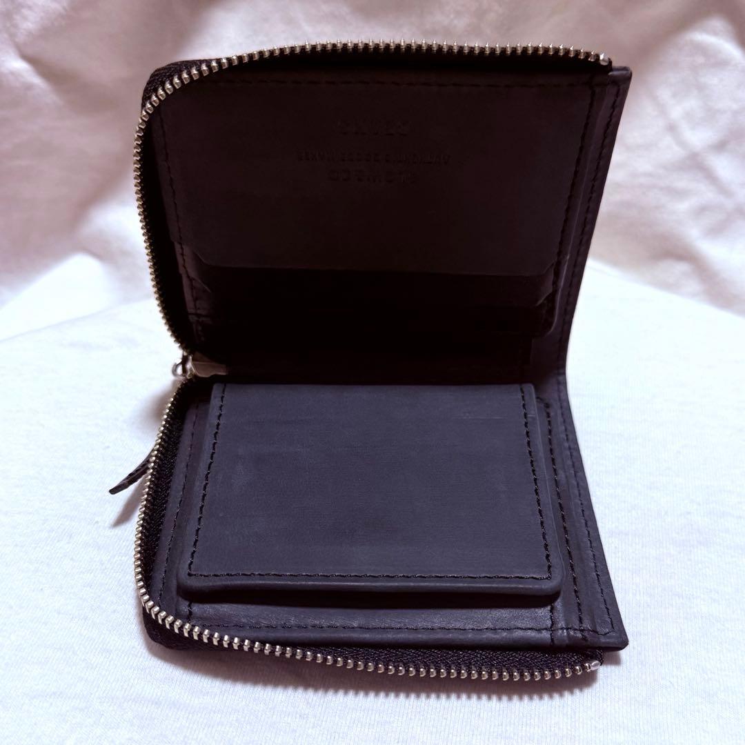 SLOW ウォレット　黒　コンパクト　財布