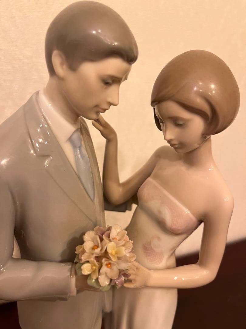【希少美品】リヤドロ LLADRO 6597 愛の宣言　フィギュリン　専用箱付き