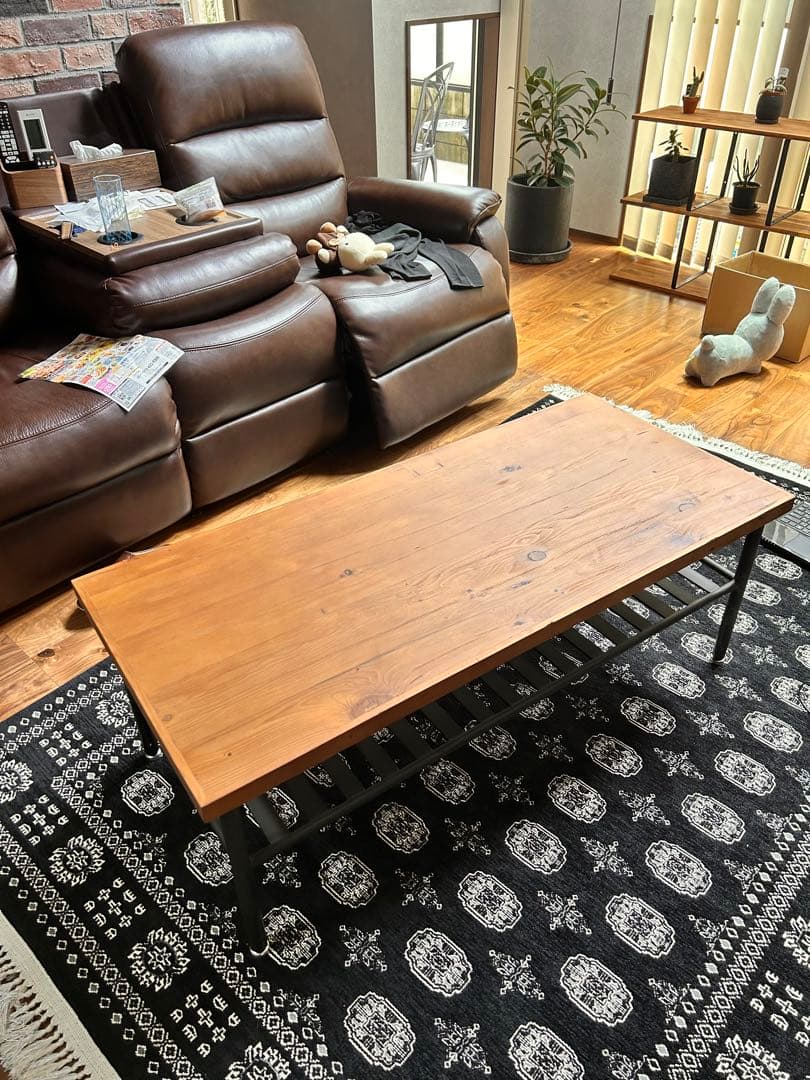 23年5月購入　クラッシュゲート　コーヒーテーブル
