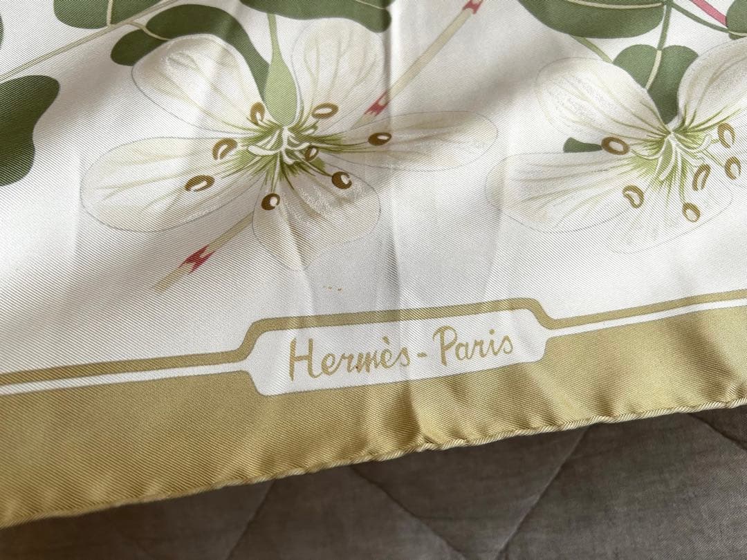 2/1取下＊最終価格＊エルメス　カレ90 Flora Graeca ギリシャの花