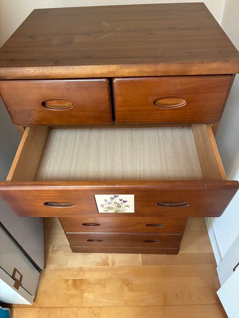 ブラウン木製チェスト 7引き出し