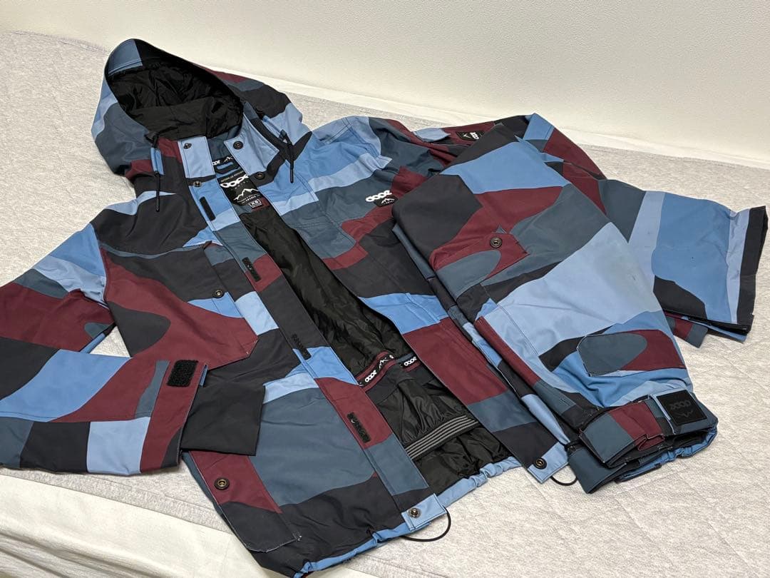 スノーボードウエア  ドープ スキーウエア 迷彩 紺色