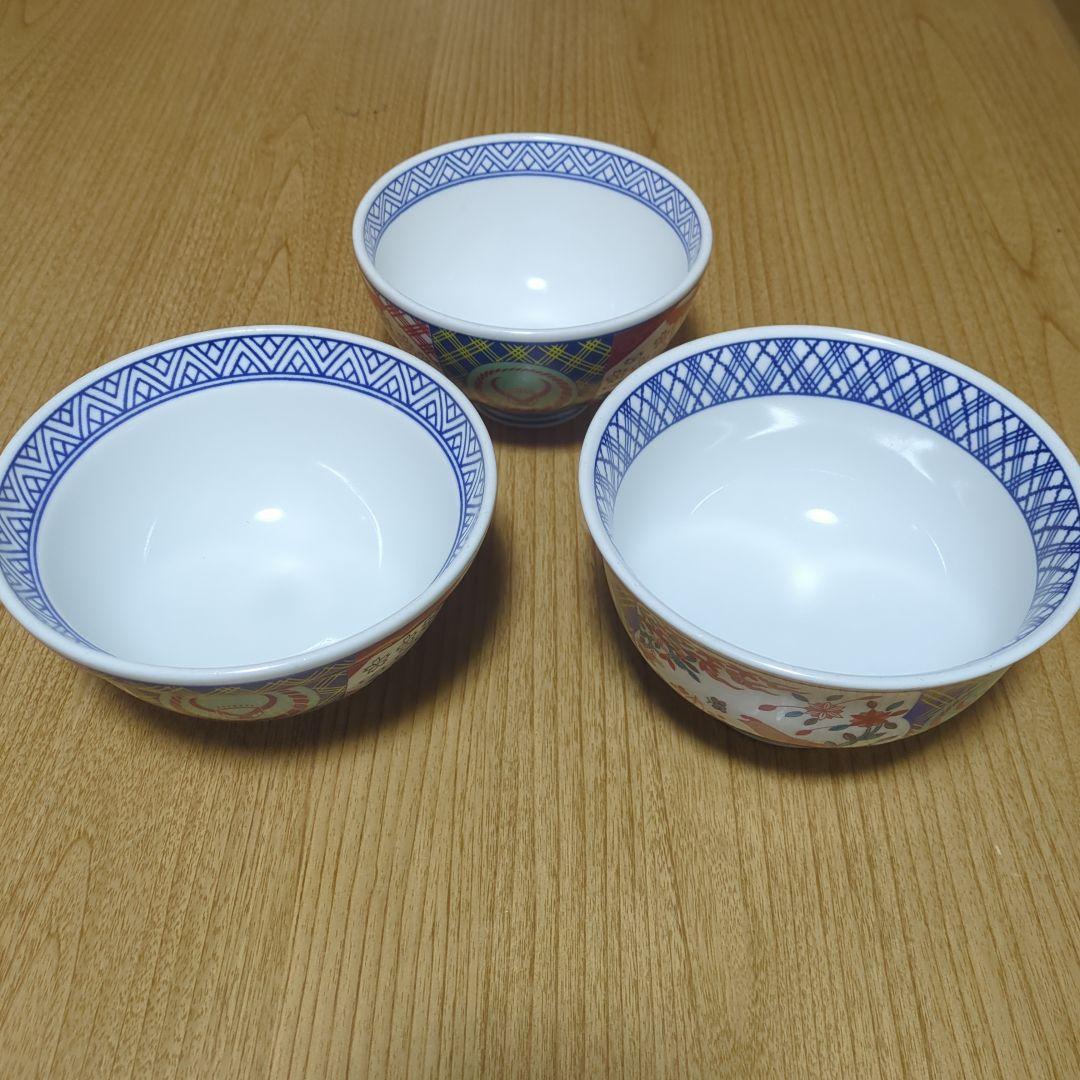 吉野家　どんぶり　並盛　大盛　特盛