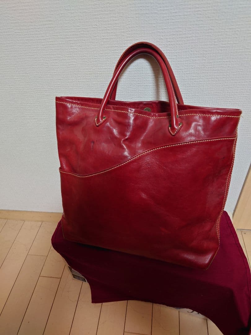 T*A様 フェリージ　オールレザートート　赤