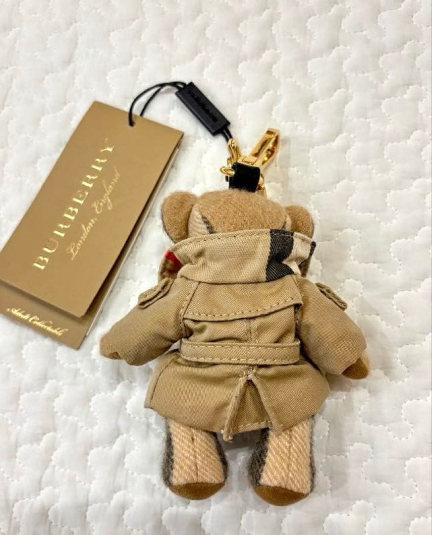 バーバリー　トレンチコート　ベア　キーホルダー