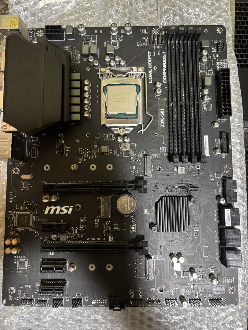 Intel Core i7-9700K Z390マザー付きbios確認済