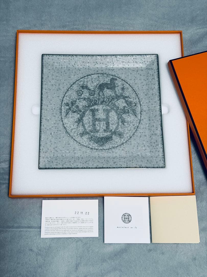 m*a様 【新品未使用品】HERMES モザイク プラチナ スクエアプレート 2