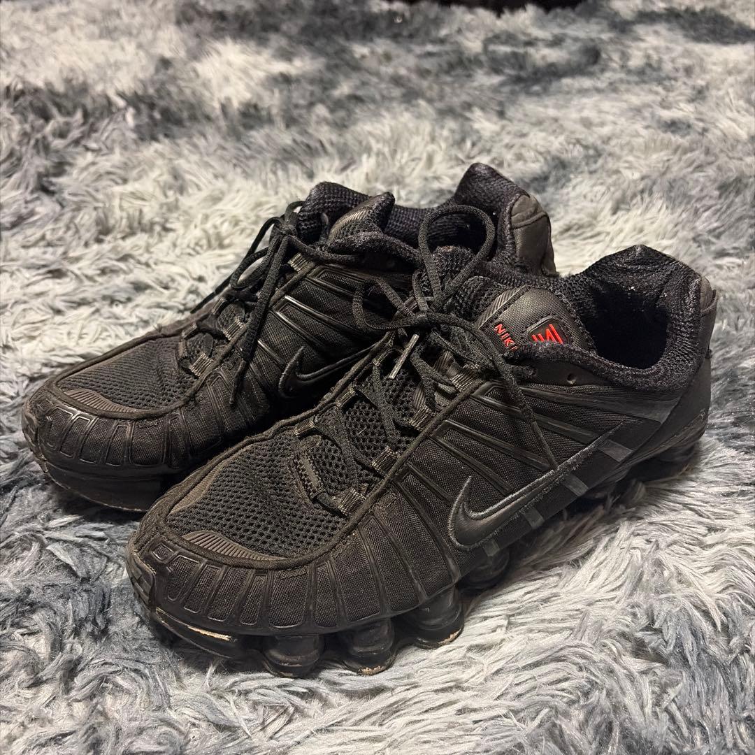 NIKE SHOX ブラック 27cm