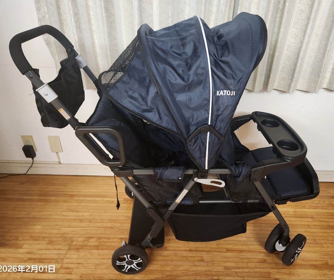 カトージ（KATOJI）の二人乗りベビーカー+付属の未使用レインカバー付き！！
