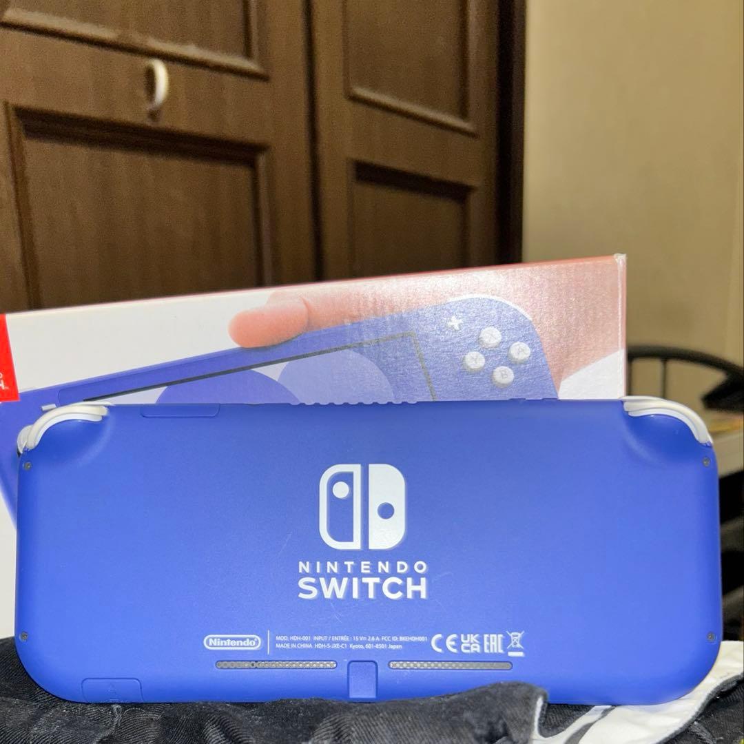 Nintendo Switch LITE ブルー