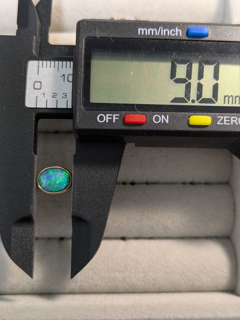 K18 0.77ct 12号 ボルダーオパールリング