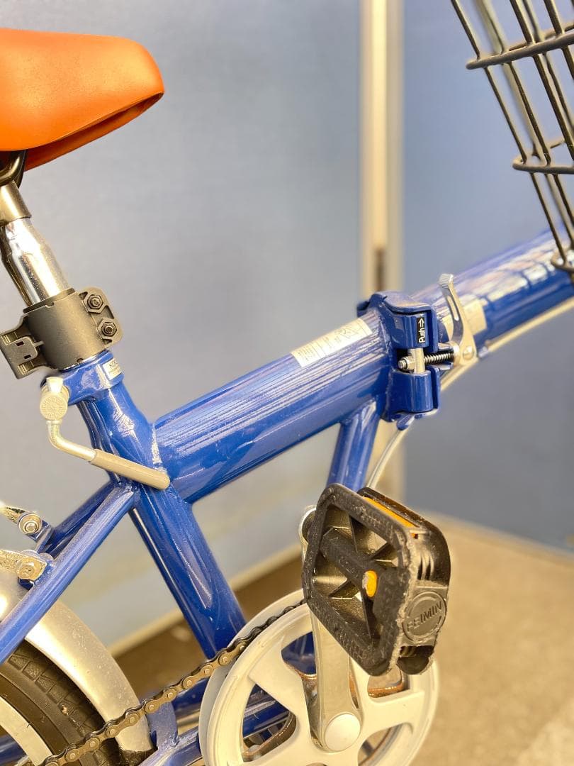 新品未使用　未登録　20インチ６段切替折りたたみ式自転車