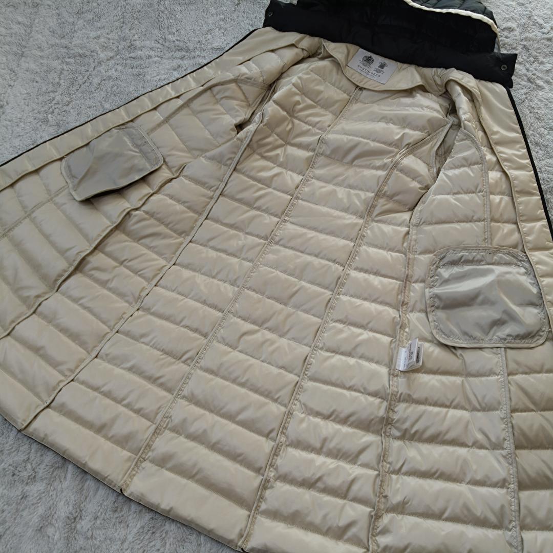 オースチンリード フード付きダウンコート　L40　ビジュー装飾つき　黒　白　現行