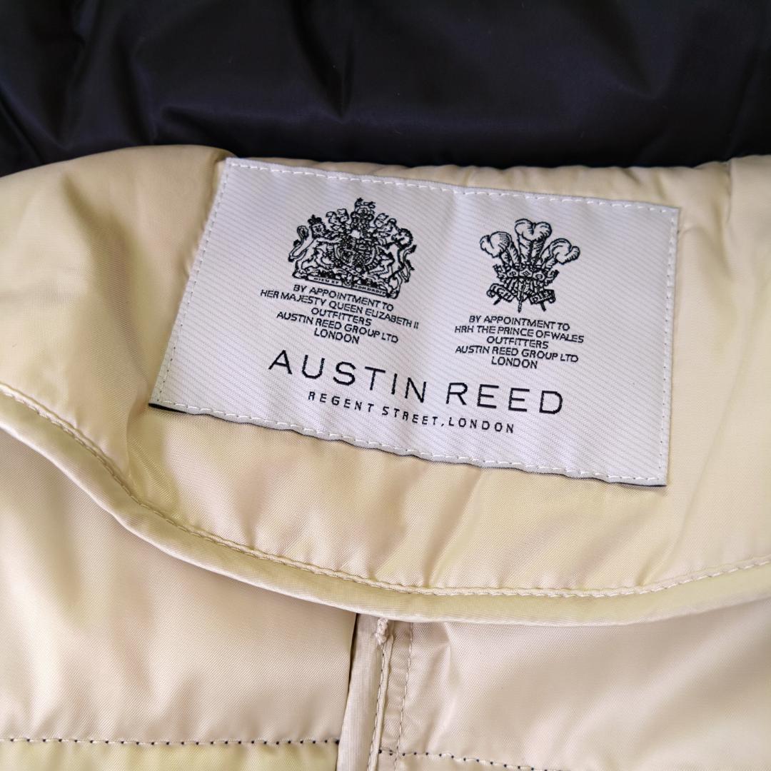 オースチンリード フード付きダウンコート　L40　ビジュー装飾つき　黒　白　現行