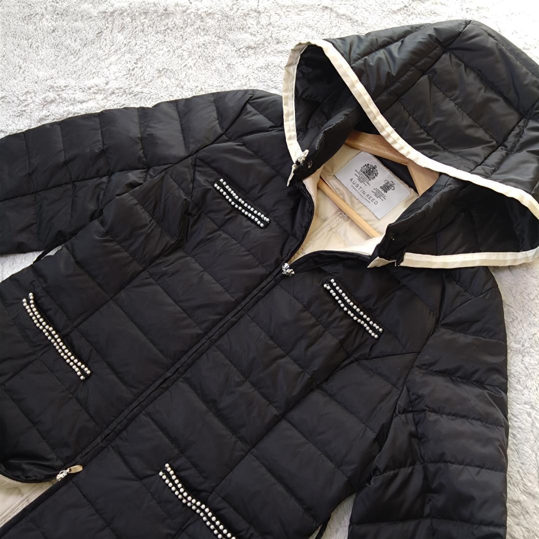 オースチンリード フード付きダウンコート　L40　ビジュー装飾つき　黒　白　現行