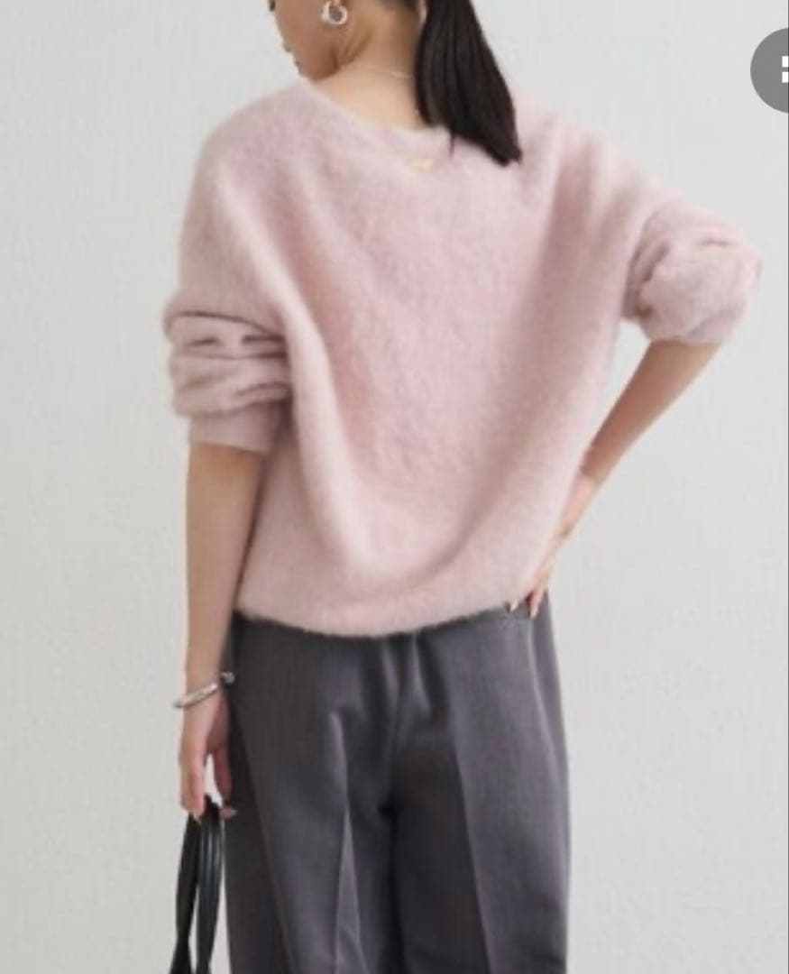 FURカシミヤVニット