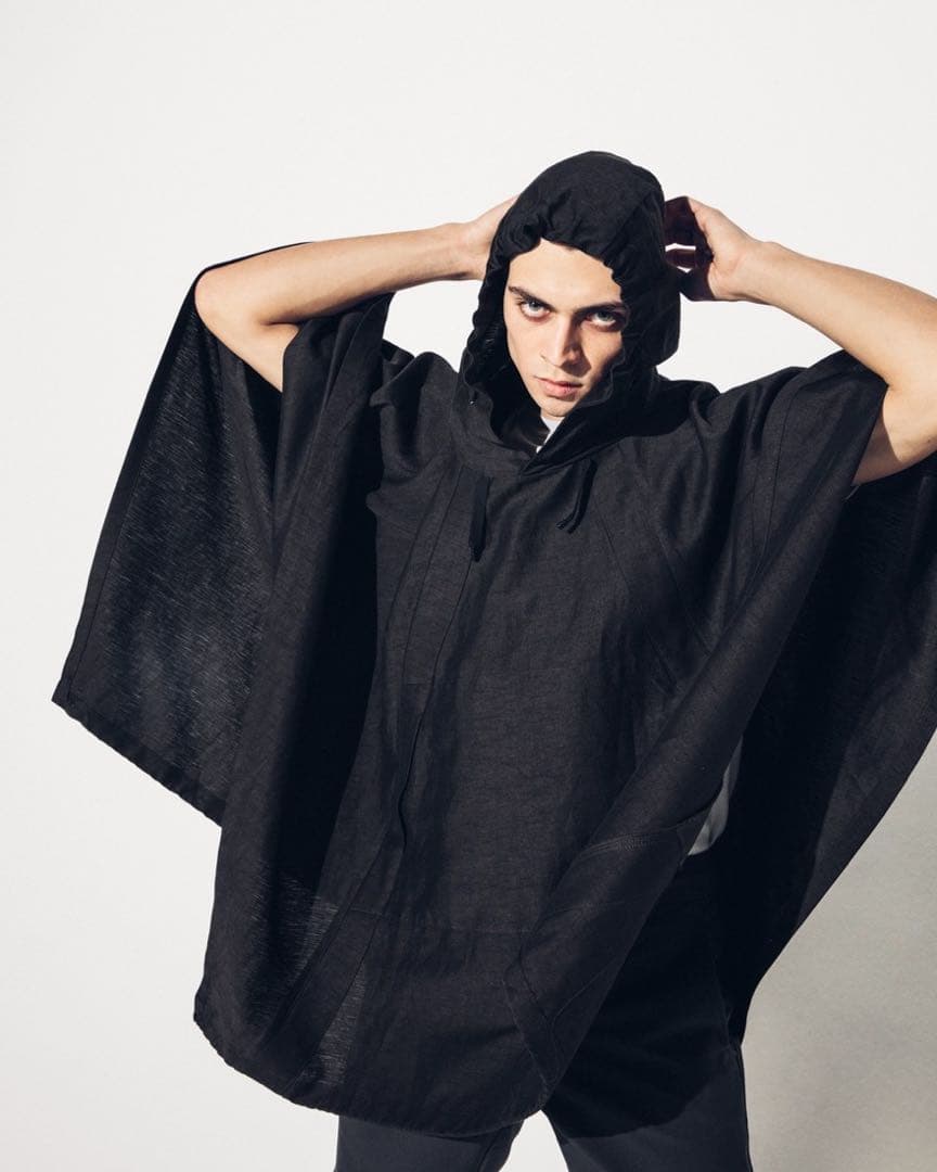 小物 Outlier Injected Linen Poncho