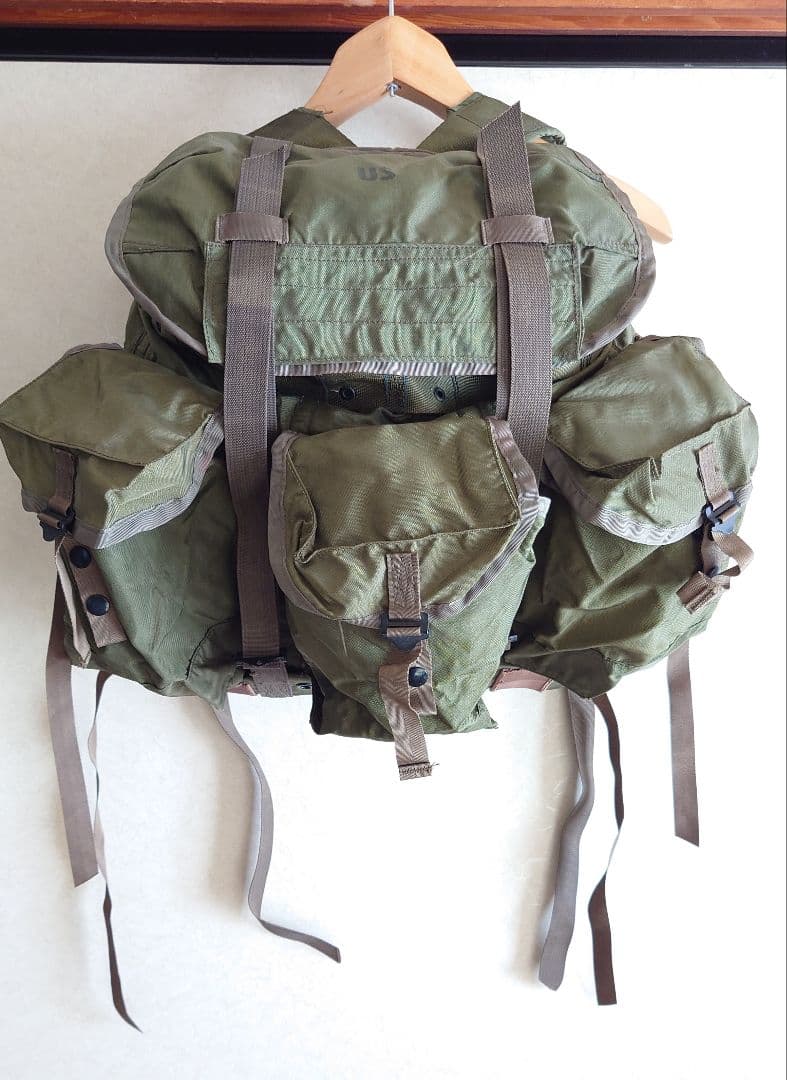 アメリカ軍実物未使用品　トロピカルラックサック
