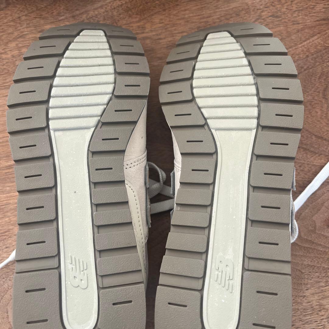 New Balance U996 5C4 スニーカー　２４cm ベージュ