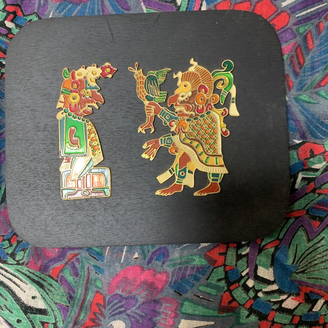 メキシコのアート工芸品TLALOC