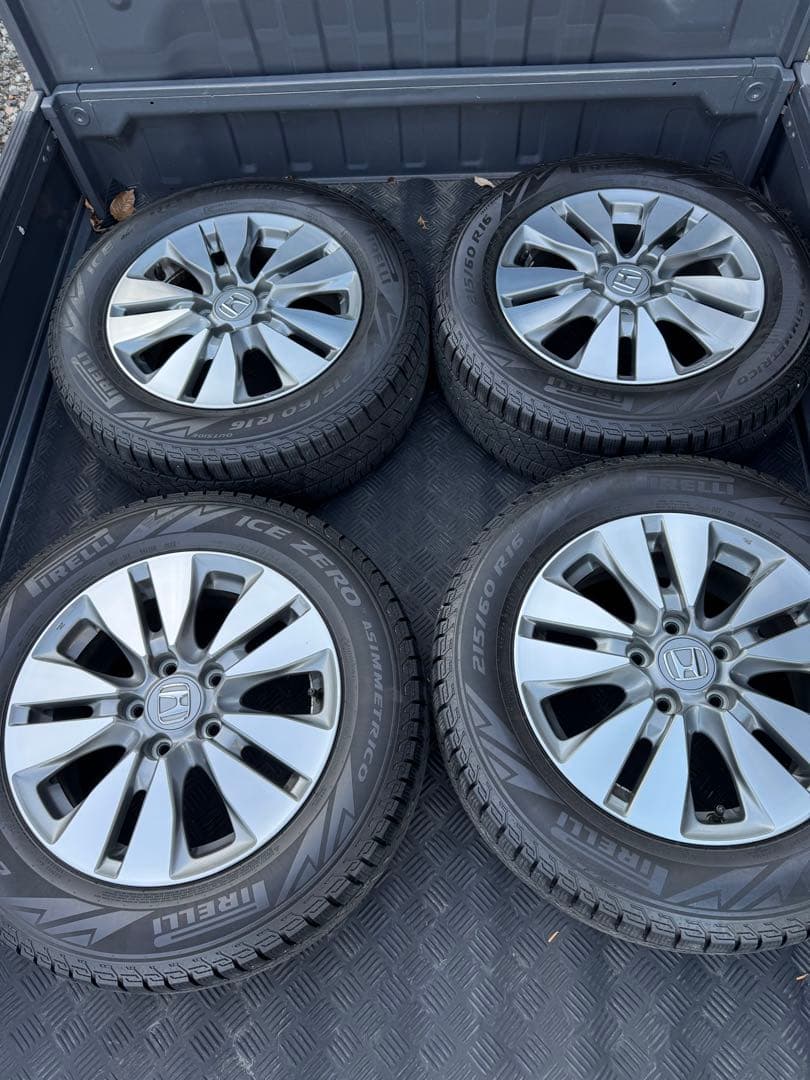 ホンダ 純正 16インチホイール & ピレリICE ZERO 215/60R16