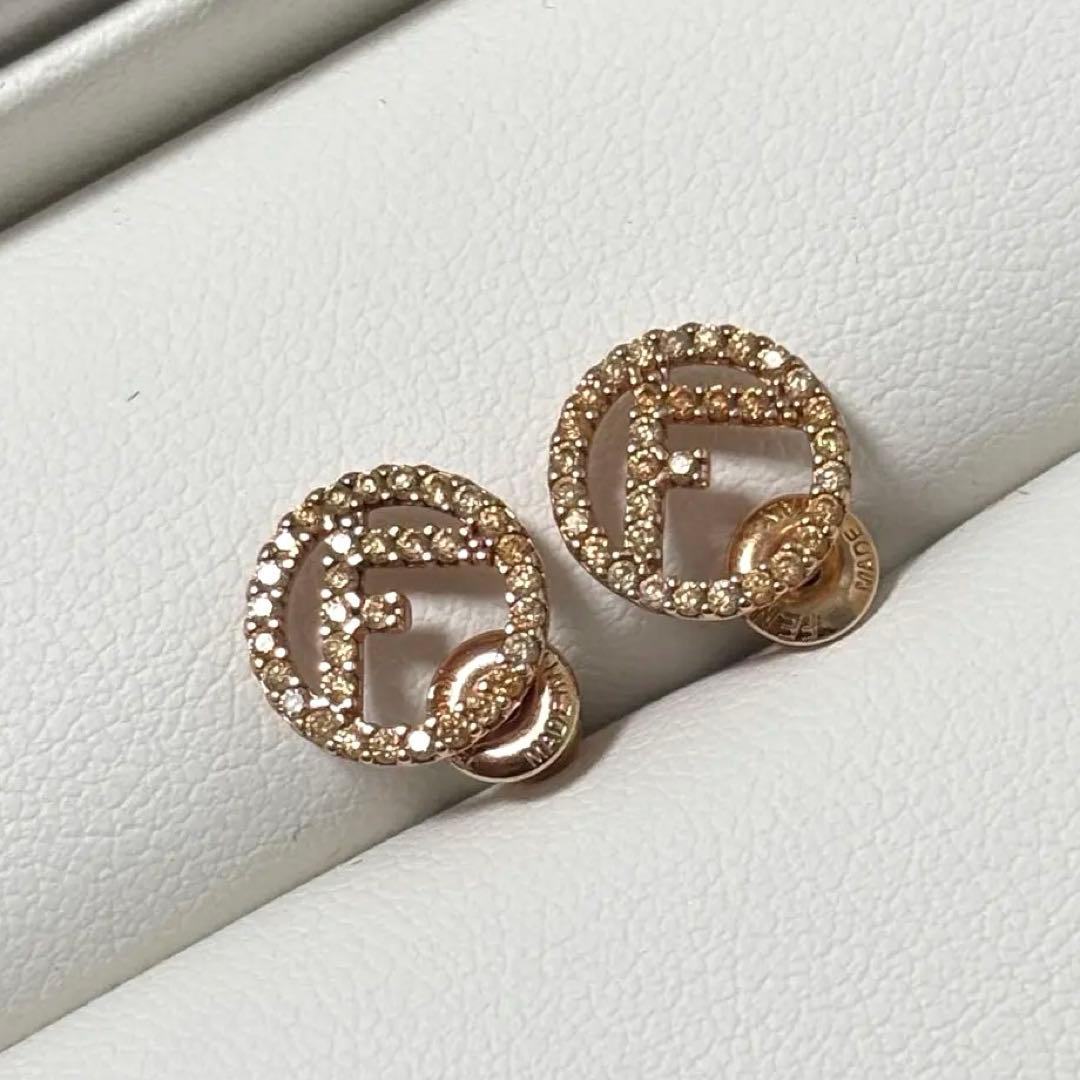 FENDI フェンディ ラインストーン ピアス ゴールド 1A4220