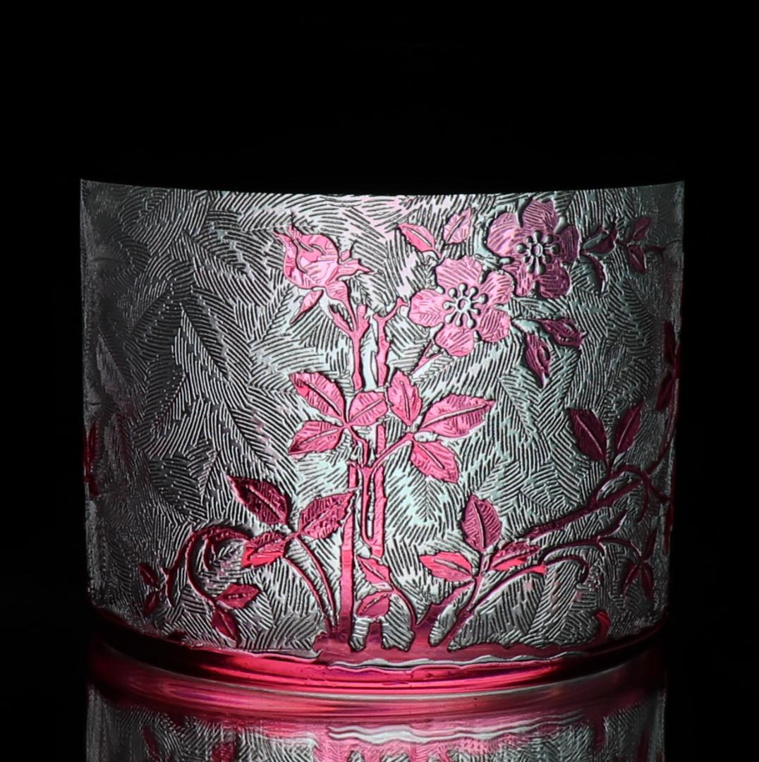 オールド・バカラ 桃色被せガラス 野薔薇 蓋物 ボンボニエール エグランチエ