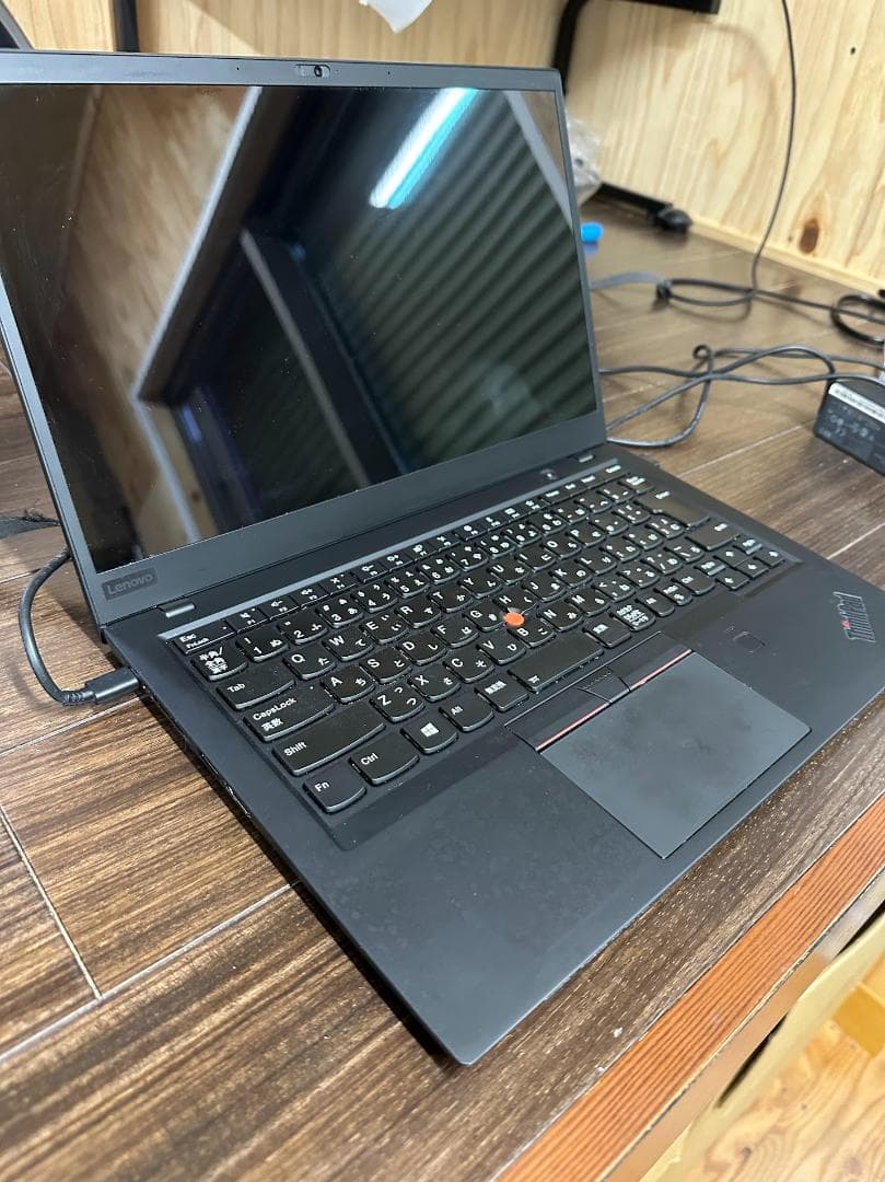 T*.様 ThinkPad X1 Carbon 2019年購入