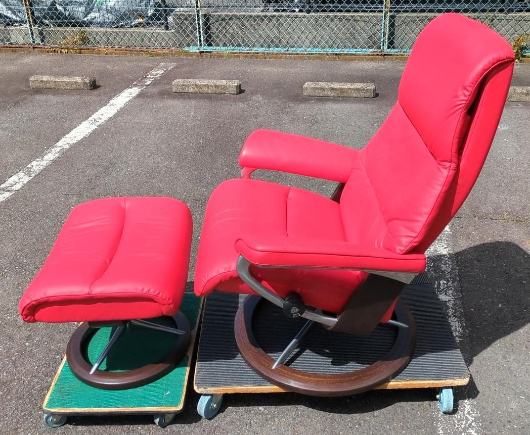 〈セット販売〉エコーネス ストレスレスチェア 赤 正規品 ① オットマン