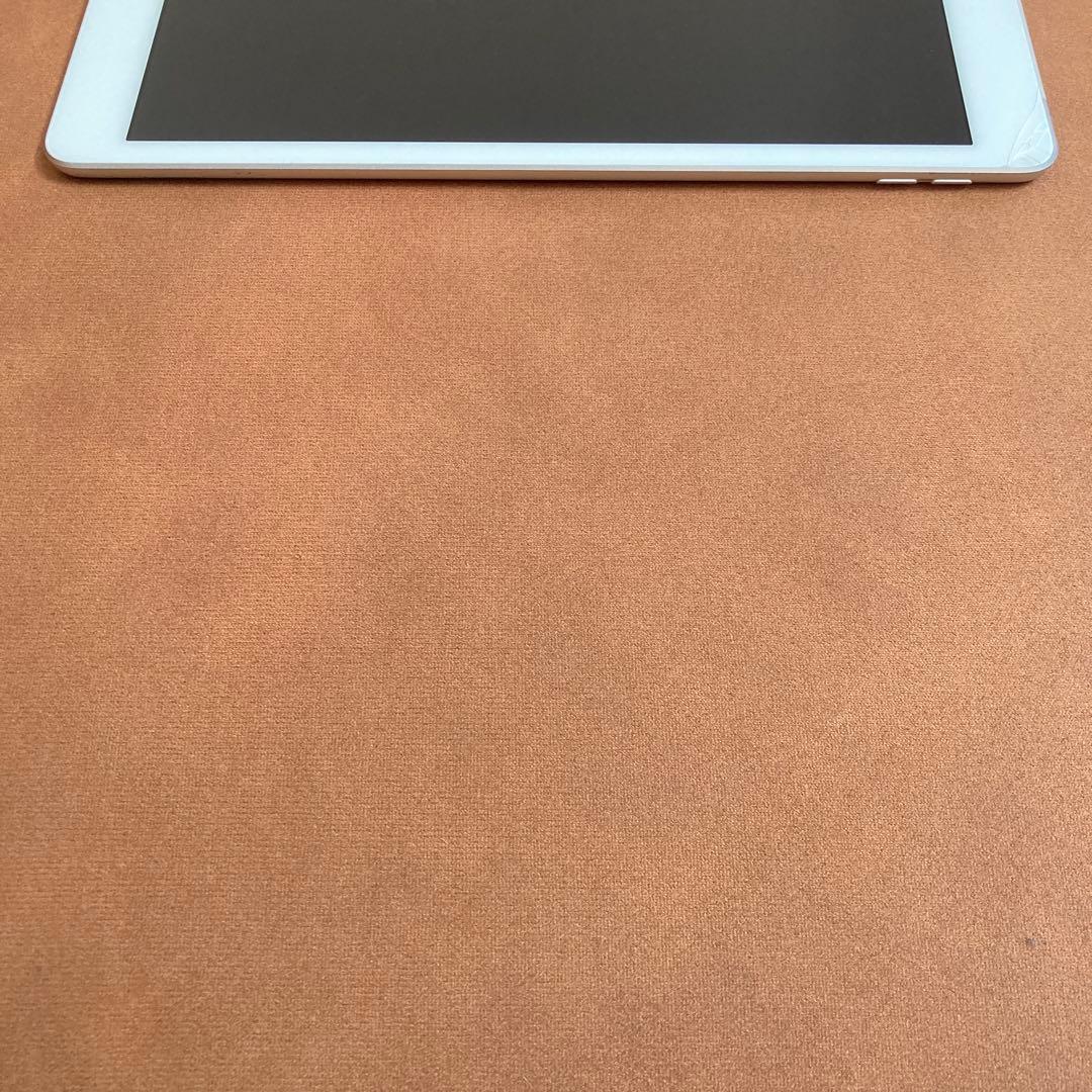566【早い者勝ち】電池最良好☆iPad8 第8世代 32GB SIMフリー☆