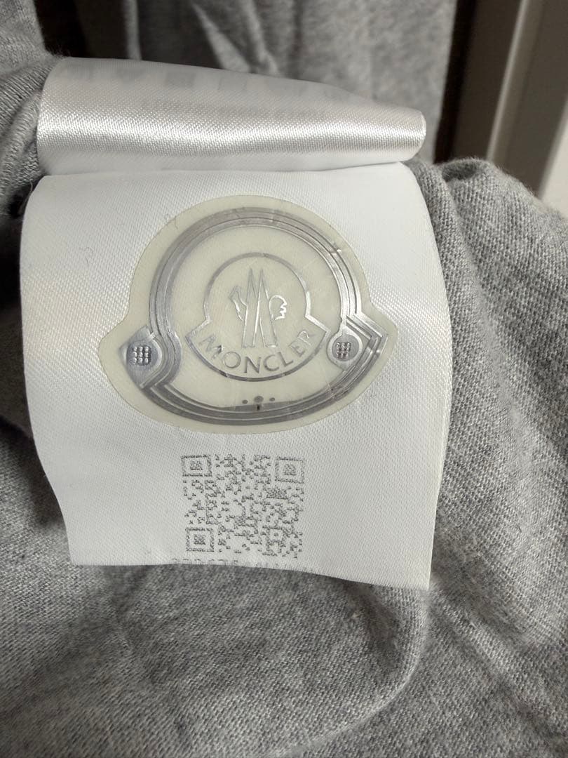 MONCLER モンクレール ロンT ワッペン ロゴ