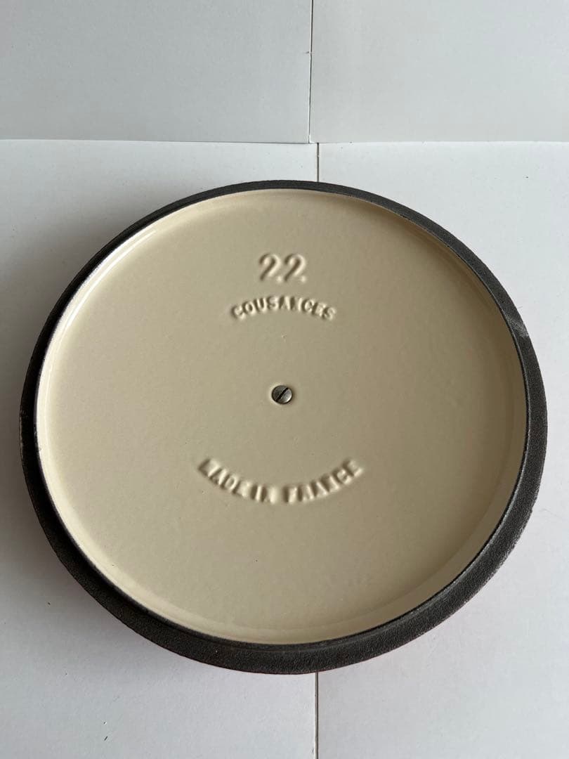 廃盤　クーザンス 両手鍋　22cm ルージュ